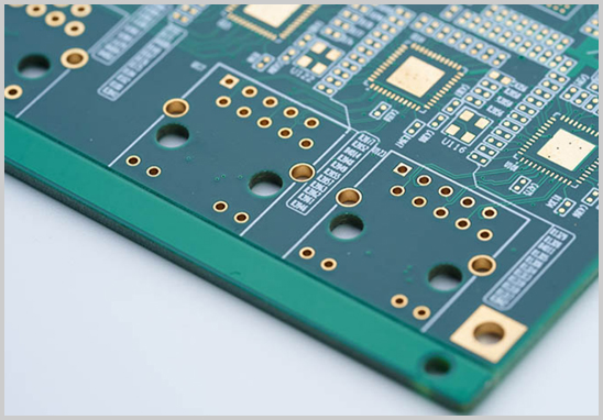 電路板是什么材質(zhì)做的？一文講透PCB板材的組成與常用材料